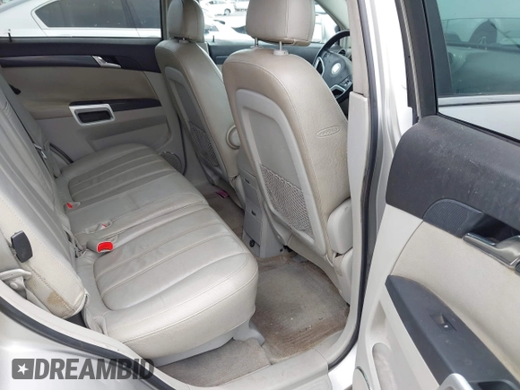2008 Saturn VUE XR z VIN 3GSDL73798S565186, wystawiony jako IAAI lot #42442486 z przebiegiem 120 608 mil mil oraz . Historia ofert i sprzedaży dostępna na DreamBid. Obrazek 8.