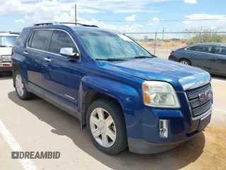 2010 GMC Terrain SLT-2 z VIN 2CTALHEW8A6262756, wystawiony jako IAAI lot #42646342 z przebiegiem 92 033 mil mil oraz . Historia ofert i sprzedaży dostępna na DreamBid. Obrazek 1.