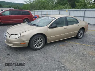 1999 Chrysler LHS z VIN 2C3HC56G1XH774330, wystawiony jako Copart lot #57080005 z przebiegiem 113 775 mil mil oraz Szkody całkowita. Historia ofert i sprzedaży dostępna na DreamBid. Obrazek 1.