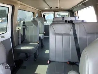 2009 Ford Econoline Cargo z VIN 1FTNS24W09DA17459, wystawiony jako Copart lot #56044445 z przebiegiem 177 697 mil mil oraz Tytuł czysty. Historia ofert i sprzedaży dostępna na DreamBid. Obrazek 10.