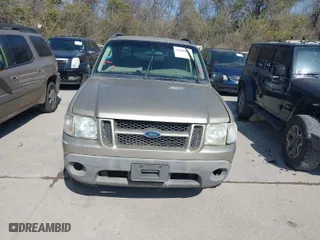 2005 Ford Explorer Sport Trac XLS with VIN 1FMZU67K75UB60359, listed as a IAAI auction lot 41805854 with 174,352 mi miles. Bid and sale history available at carsss.com. Image 6.