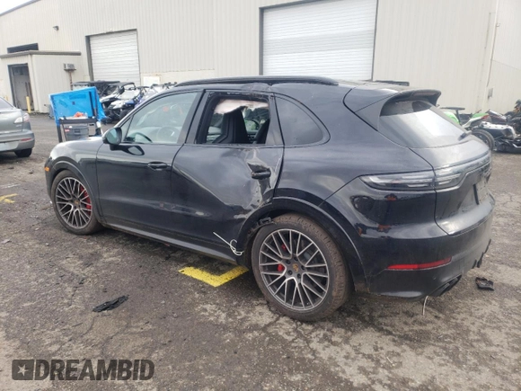 2021 Porsche Cayenne GTS z VIN WP1AG2AY5MDA34108, wystawiony jako Copart lot #36510403 z przebiegiem Nie podano mil oraz . Historia ofert i sprzedaży dostępna na DreamBid. Obrazek 2.
