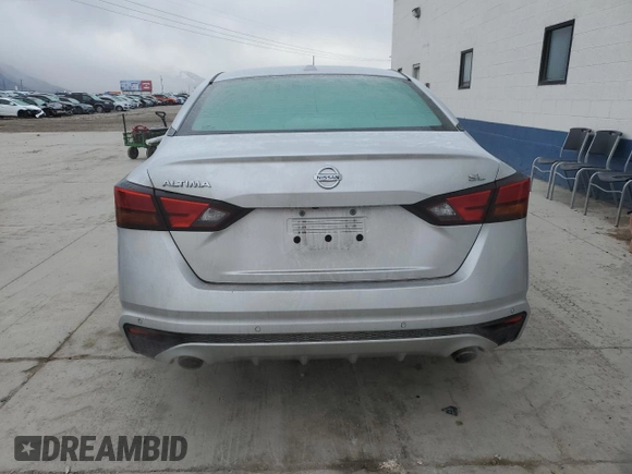 2019 Nissan Altima SL with VIN 1N4BL4EV7KC258714, listed as a Copart auction lot 51266935 with 44,184 mi miles and Salvage Title. Bid and sale history available at DreamBid. Image 6.