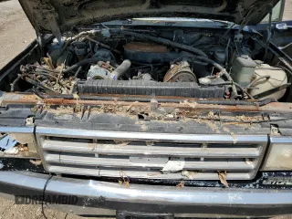 1987 Ford F-250 with VIN 1FTHX2518HKB31611, listed as a Copart auction lot 64875114 with 85,099 mi miles and Salvage Title. Bid and sale history available at carsss.com. Image 12.