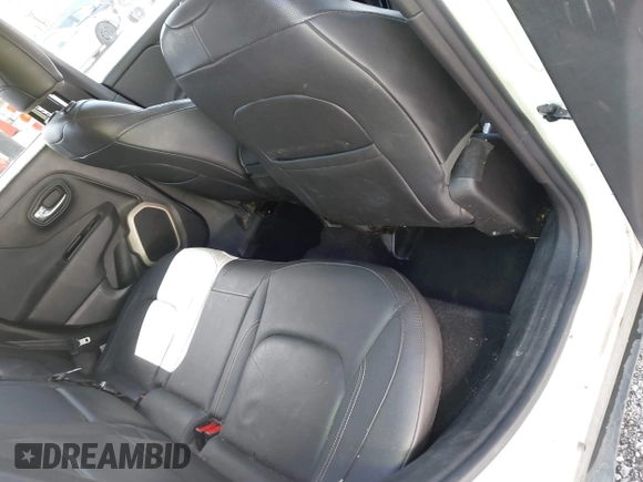 2015 Jeep Renegade Limited with VIN ZACCJBDT0FPB56326, listed as a IAAI auction lot 41964847 with 173,844 mi miles and . Bid and sale history available at DreamBid. Image 8.