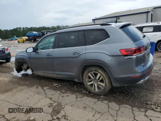 2021 Volkswagen Atlas SE with VIN 1V2LP2CA2MC535889, listed as a Copart auction lot 54493305 with 95,530 mi miles and Salvage title. Bid and sale history available at DreamBid. Image 2.