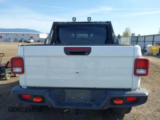 2021 Jeep Gladiator Mojave с VIN 1C6JJTEG2ML578573, выставлен на аукционе IAAI как лот 42034265 с пробегом 30 141 миль миль и . История ставок и продаж доступна на DreamBid. Изображение 17.