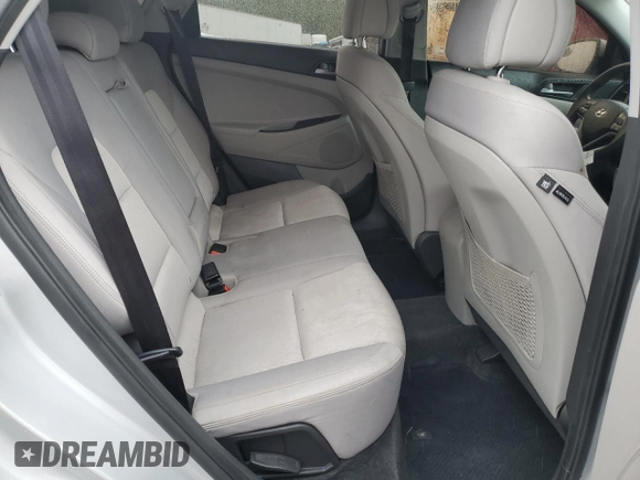 2017 Hyundai Tucson SE z VIN KM8J33A48HU278031, wystawiony jako Copart lot #49918545 z przebiegiem 125 382 mil mil oraz Szkoda całkowita • Salvage title. Historia ofert i sprzedaży dostępna na DreamBid. Obrazek 10.