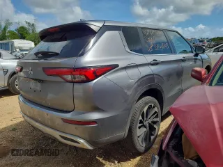 2022 Mitsubishi Outlander SE z VIN JA4J3UA84NZ085087, wystawiony jako Copart lot #88528845 z przebiegiem Nie podano mil oraz Nie do naprawy • Non repairable. Historia ofert i sprzedaży dostępna na DreamBid. Obrazek 3.