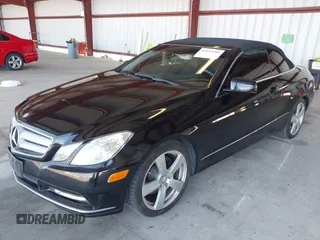 2013 Mercedes-Benz E-Class E 350 with VIN WDDKK5KF6DF198996, listed as a IAAI auction lot 42152169 with 164,470 mi miles. Bid and sale history available at carsss.com. Image 19.