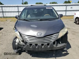 2013 Toyota Sienna XLE AAS with VIN 5TDYK3DC3DS357310, listed as a Copart auction lot 54062845 with 298,725 mi miles and Salvage Title. Bid and sale history available at carsss.com. Image 5.