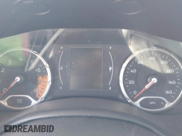 2018 Jeep Renegade Latitude with VIN ZACCJABB1JPH59251, listed as a IAAI auction lot 41851930 with Not provided miles and . Bid and sale history available at DreamBid. Image 7.