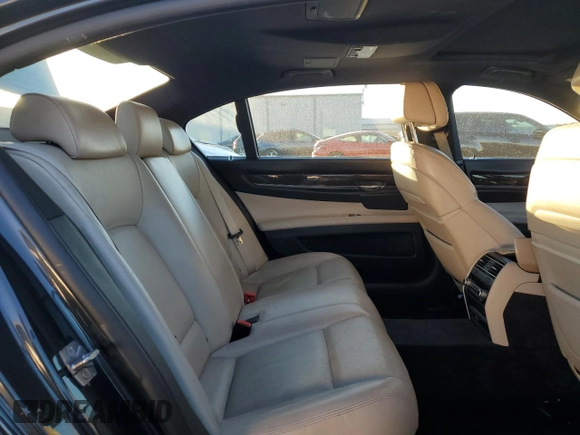 2012 BMW 7 Series 750Li with VIN WBAKB8C59CC964363, listed as a Copart auction lot 89381095 with 103,010 mi miles and Salvage Title. Bid and sale history available at carsss.com. Image 10.