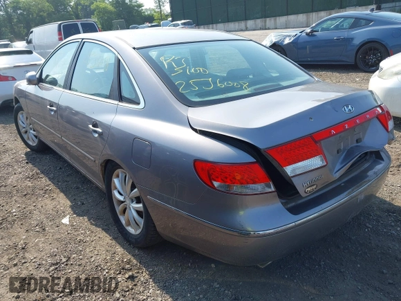 2006 Hyundai Azera SE with VIN KMHFC46F26A126069, listed as a IAAI auction lot 42480770 with Not provided miles and . Bid and sale history available at DreamBid. Image 3.
