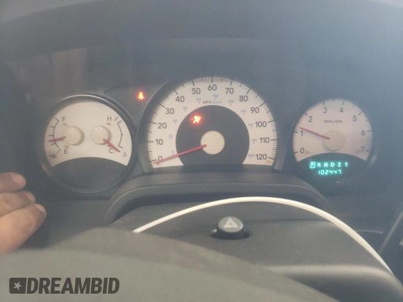 2008 Dodge Dakota ST with VIN 1D7HE28K28S518493, listed as a Copart auction lot 86274444 with 102,447 mi miles and Salvage Title. Bid and sale history available at DreamBid. Image 9.