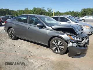 2019 Nissan Altima SV z VIN 1N4BL4DW3KN321497, wystawiony jako Copart lot #57959005 z przebiegiem 78 807 mil mil oraz Szkoda całkowita • Salvage title. Historia ofert i sprzedaży dostępna na DreamBid. Obrazek 4.