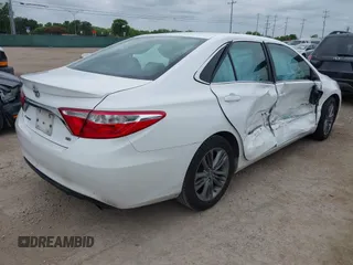 2015 Toyota Camry XLE z VIN 4T1BF1FK7FU009782, wystawiony jako IAAI lot #42366251 z przebiegiem 302 295 mil mil oraz . Historia ofert i sprzedaży dostępna na DreamBid. Obrazek 4.