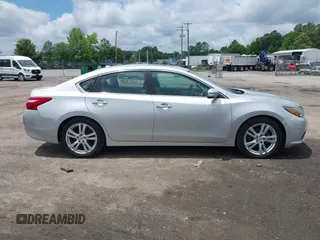 2017 Nissan Altima SL with VIN 1N4BL3AP6HC151471, listed as a IAAI auction lot 42452990 with 142,394 mi miles and . Bid and sale history available at DreamBid. Image 13.