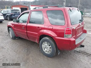 2005 Mercury Mariner Luxury with VIN 4M2YU57145DJ07713, listed as a IAAI auction lot 41678767 with 71,981 mi miles. Bid and sale history available at carsss.com. Image 3.