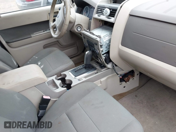 2009 Ford Escape Hybrid with VIN 1FMCU59369KB61445, listed as a IAAI auction lot 42377759 with Not provided miles and . Bid and sale history available at DreamBid. Image 5.