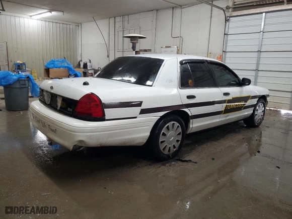 2010 Ford Police Interceptor with VIN 2FABP7BV5AX142584, listed as a Copart auction lot 88711095 with 218,447 mi miles and Salvage Title. Bid and sale history available at carsss.com. Image 3.