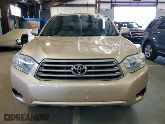2010 Toyota Highlander with VIN 5TDBK3EH9AS035203, listed as a Copart auction lot 66279175 with 228,349 mi miles and Clean title. Bid and sale history available at DreamBid. Image 5.
