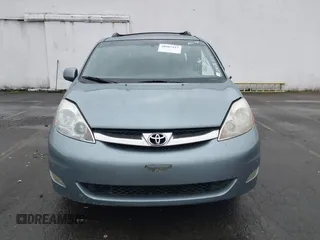 2007 Toyota Sienna XLE z VIN 5TDBK22C97S003525, wystawiony jako IAAI lot #40907947 z przebiegiem Nie podano mil oraz . Historia ofert i sprzedaży dostępna na DreamBid. Obrazek 12.