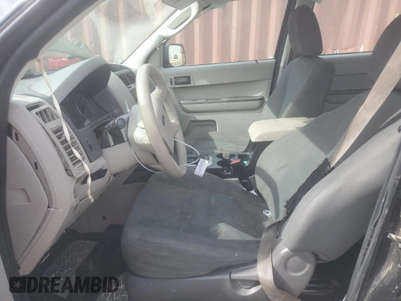 2011 Ford Escape XLS with VIN 1FMCU9C74BKC54098, listed as a Copart auction lot 49993445 with 245,676 mi miles and Salvage title. Bid and sale history available at DreamBid. Image 7.