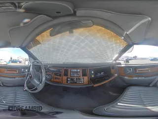 1985 Cadillac Eldorado z VIN 1G6EL5786FE628861, wystawiony jako Copart lot #76372384 z przebiegiem 15 146 mil mil oraz Szkody całkowita. Historia ofert i sprzedaży dostępna na DreamBid. Obrazek 12.