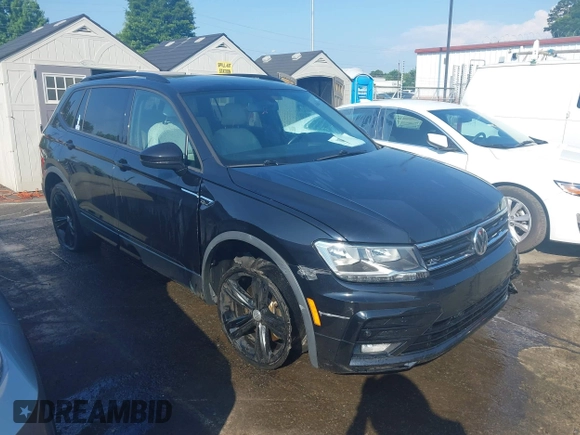 2019 Volkswagen Tiguan SE z VIN 3VV3B7AX3KM135261, wystawiony jako IAAI lot #42600904 z przebiegiem 62 026 mil mil oraz . Historia ofert i sprzedaży dostępna na DreamBid. Obrazek 13.