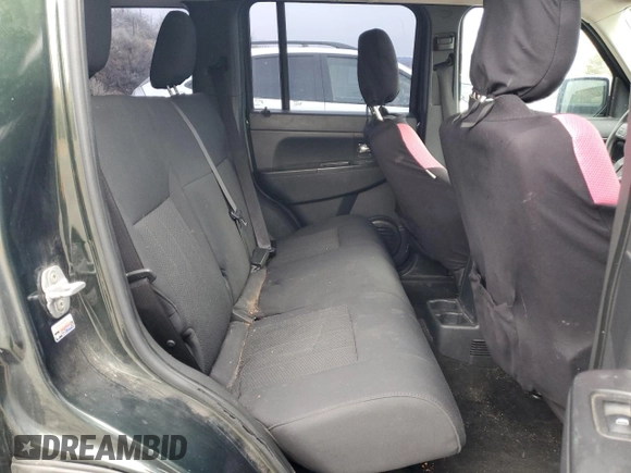 2011 Jeep Liberty Sport Jet z VIN 1J4PN2GK6BW538148, wystawiony jako Copart lot #49851205 z przebiegiem 149 954 mil mil oraz Czysty tytuł • Clean title. Historia ofert i sprzedaży dostępna na DreamBid. Obrazek 10.