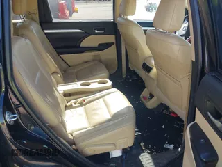 2017 Toyota Highlander XLE с VIN 5TDJZRFH7HS462950, выставлен на аукционе IAAI как лот 41980546 с пробегом 101 828 миль миль и . История ставок и продаж доступна на DreamBid. Изображение 8.