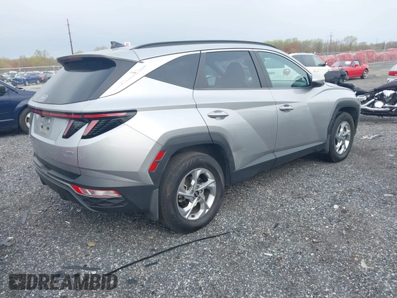 2022 Hyundai Tucson SEL z VIN 5NMJBCAE7NH022949, wystawiony jako IAAI lot #41988355 z przebiegiem 192 905 mil mil oraz . Historia ofert i sprzedaży dostępna na DreamBid. Obrazek 4.