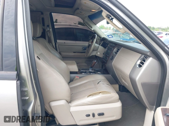 2008 Ford Expedition Limited с VIN 1FMFU19508LA25294, выставлен на аукционе IAAI как лот 42466290 с пробегом 248 313 миль миль и . История ставок и продаж доступна на DreamBid. Изображение 5.