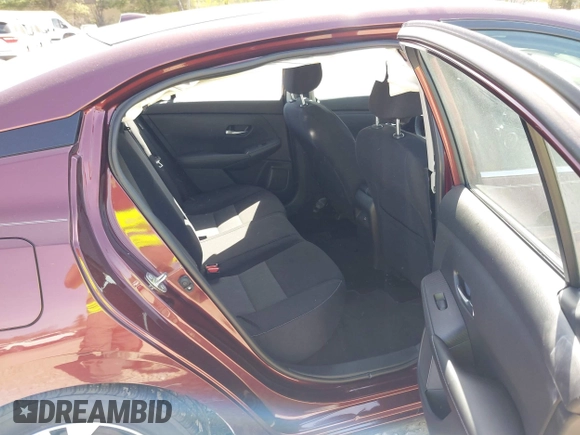 2020 Nissan Sentra SV z VIN 3N1AB8CV3LY282894, wystawiony jako IAAI lot #42125194 z przebiegiem 51 165 mil mil oraz . Historia ofert i sprzedaży dostępna na DreamBid. Obrazek 8.