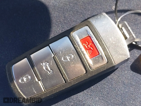 2011 Volkswagen CC Sport с VIN WVWNP7AN1BE729327, выставлен на аукционе IAAI как лот 42192170 с пробегом 144 146 миль миль и . История ставок и продаж доступна на DreamBid. Изображение 11.