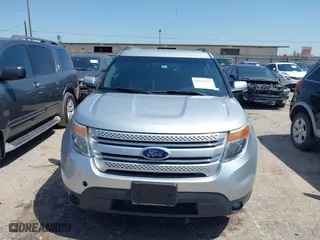 2015 Ford Explorer Limited with VIN 1FM5K7F86FGA26586, listed as a IAAI auction lot 41835232 with 161,191 mi miles. Bid and sale history available at carsss.com. Image 6.