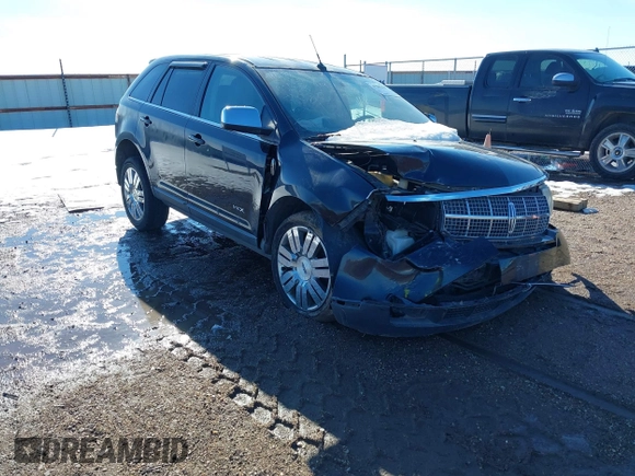 2008 Lincoln MKX with VIN 2LMDU68C08BJ17580, listed as a IAAI auction lot 41287463 with 198,784 mi miles. Bid and sale history available at carsss.com. Image 1.