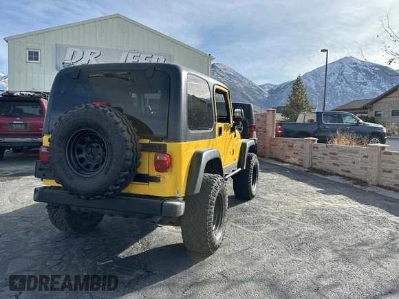 2004 Jeep Wrangler Rubicon with VIN 1J4FA69S64P778423, listed as a Copart auction lot 41637765 with 93,782 mi miles and Clean Title. Bid and sale history available at carsss.com. Image 4.