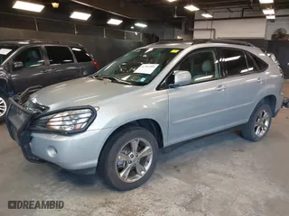 2007 Lexus RX 400h with VIN JTJHW31U372025295, listed as a IAAI auction lot 41787359 with 139,537 mi miles. Bid and sale history available at carsss.com. Image 18.