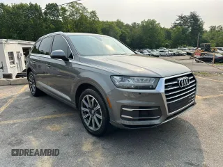 2017 Audi Q7 Premium Plus z VIN WA1LAAF78HD012576, wystawiony jako Copart lot #59867885 z przebiegiem 122 030 mil mil oraz Czysty tytuł • Clean title. Historia ofert i sprzedaży dostępna na DreamBid. Obrazek 4.