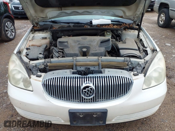 2007 Buick Lucerne V6 CXL with VIN 1G4HD57287U225633, listed as a IAAI auction lot 42116371 with 172,489 mi miles. Bid and sale history available at carsss.com. Image 10.