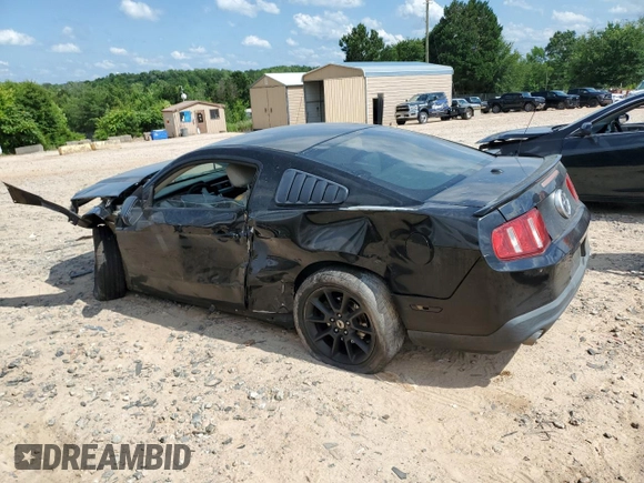 2011 Ford Mustang V6 с VIN 1ZVBP8AM2B5135178, выставлен на аукционе Copart как лот 61874185 с пробегом Не указан миль и Списание • Salvage title. История ставок и продаж доступна на DreamBid. Изображение 2.