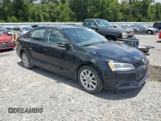 2012 Volkswagen Jetta SE with VIN 3VWDX7AJ0CM337019, listed as a Copart auction lot 62863765 with 135,610 mi miles and Clean title. Bid and sale history available at DreamBid. Image 4.
