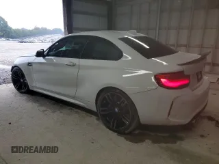 2018 BMW M2 z VIN WBS1J5C5XJVD37006, wystawiony jako Copart lot #71951884 z przebiegiem 52 530 mil mil oraz Szkoda całkowita • Salvage title. Historia ofert i sprzedaży dostępna na DreamBid. Obrazek 2.