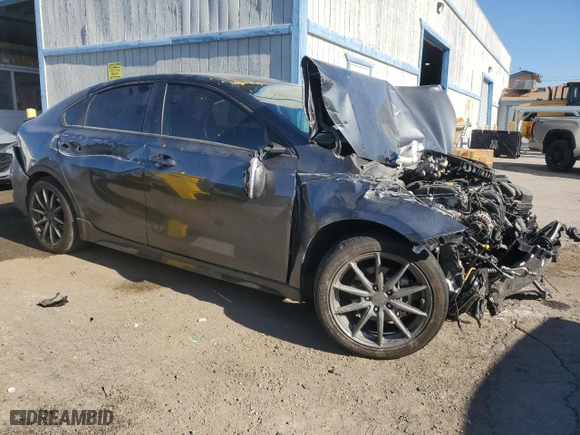 2021 Kia Forte GT-Line with VIN 3KPF34AD0ME386894, listed as a Copart auction lot 42074375 with 39,558 mi miles and Salvage Title. Bid and sale history available at carsss.com. Image 4.