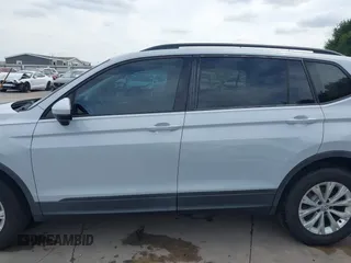 2018 Volkswagen Tiguan S with VIN 3VV1B7AX0JM092116, listed as a IAAI auction lot 42388339 with 103,412 mi miles and . Bid and sale history available at DreamBid. Image 14.