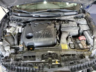 2017 Nissan Maxima SV с VIN 1N4AA6AP8HC397053, выставлен на аукционе Copart как лот 52609685 с пробегом 149 562 миль миль и Списание • Salvage title. История ставок и продаж доступна на DreamBid. Изображение 11.