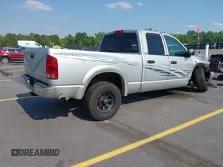 2003 Dodge 1500 ST z VIN 1D7HU18D93S346244, wystawiony jako IAAI lot #41998278 z przebiegiem 158 345 mil mil oraz . Historia ofert i sprzedaży dostępna na DreamBid. Obrazek 4.