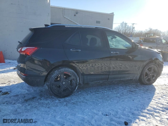 2021 Chevrolet Equinox Premier with VIN 2GNAXNEV6M6104661, listed as a Copart auction lot 42108695 with 26,086 mi miles and Salvage Title. Bid and sale history available at carsss.com. Image 3.
